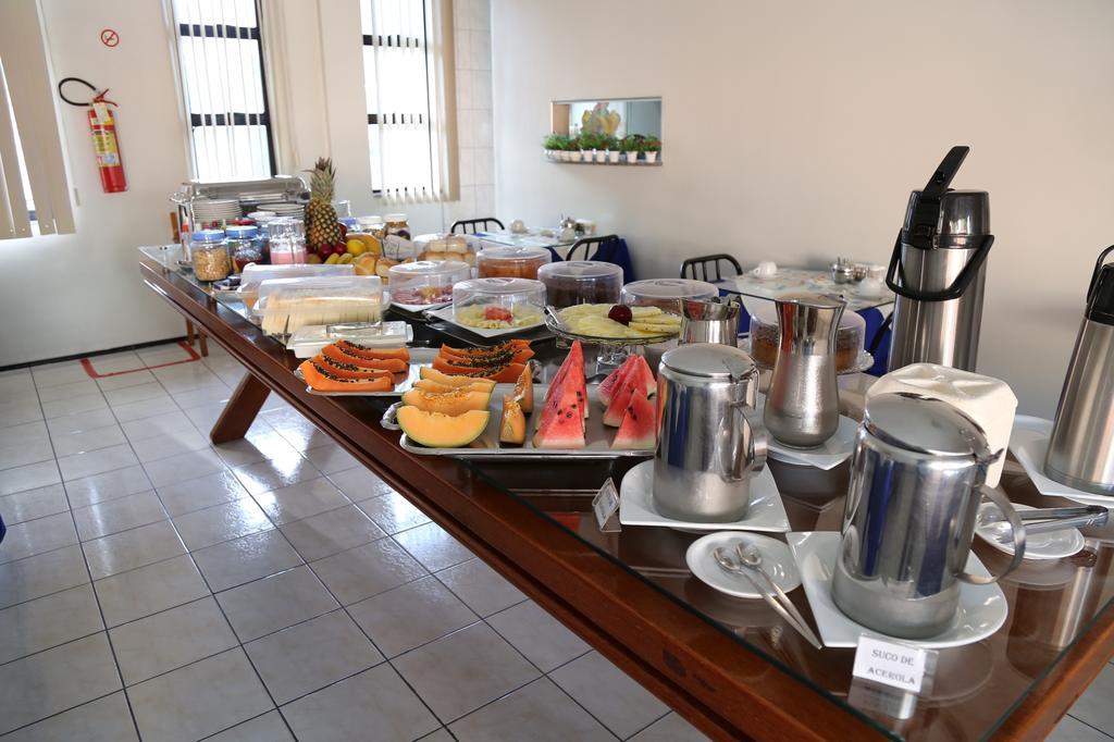 Hotel Poyares Форталеза Екстериор снимка