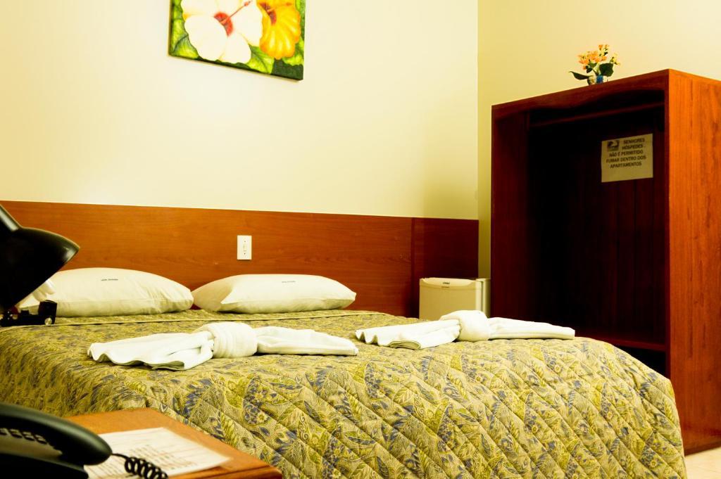 Hotel Poyares Форталеза Стая снимка